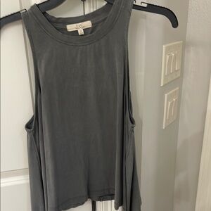 Chelsea & Violet Gray Asymmetrical Sleeveless Tank Top
